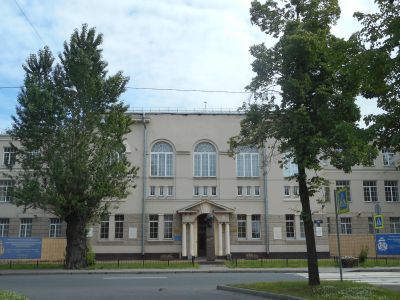 Психоневрологический институт им. В.М. Бехтерева с территорией (главное здание, 4 корпуса, 4 мемориальные доски)