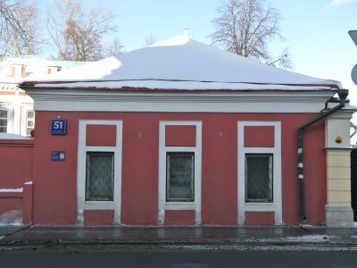 Восточный (одноэтажный) флигель