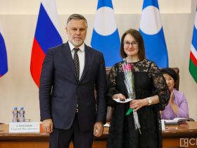Государственные награды вручили медицинским работникам Якутии
