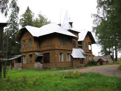 Дом усадебный