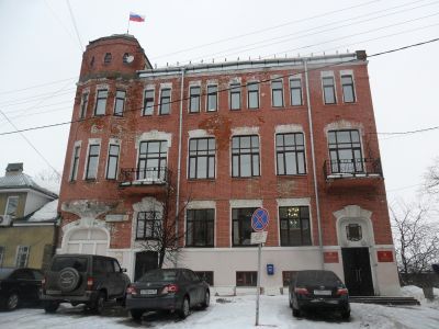 Здание Совета рабочих и солдатских депутатов в 1917 г.