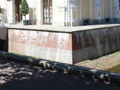 Ров и мост