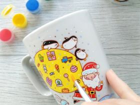 Кружка-раскраска "Новогодние подарки"