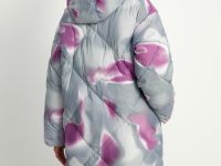 Пуховое пальто с воротником-стойкой