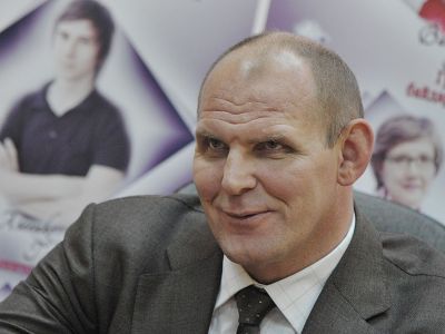 Александр Карелин приедет в Якутск на открытие зала по греко-римской борьбе