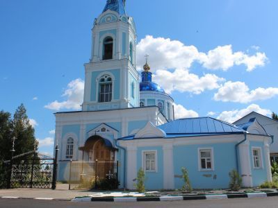 Ансамбль: Михайлоархангельская церковь, 1804-1867 гг. Дом причта Михайлоархангельской церкви