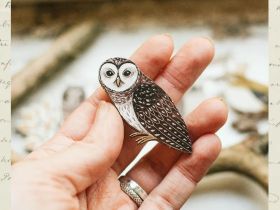 Деревянная брошка Дворникова А. "Совушка"