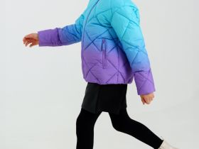 Куртка текстильная с полиуретановым покрытием для девочек