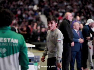 Якутский борец Лев Павлов стал серебряным призером чемпионата России