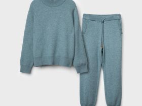 Комплект трикотажный для девочек: джемпер, брюки