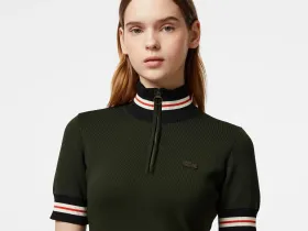 Женское платье Lacoste приталенного кроя с высоким воротом на молнии