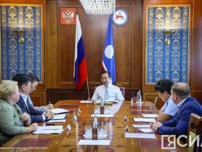 Айсен Николаев встретился с представителями ОНФ Якутии