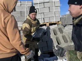 150 студентов-добровольцев помогли жителям Намского района в эти выходные