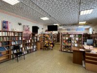 Нововаршавская центральная районная библиотека