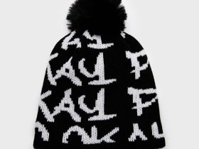 Шапка трикотажная для девочек