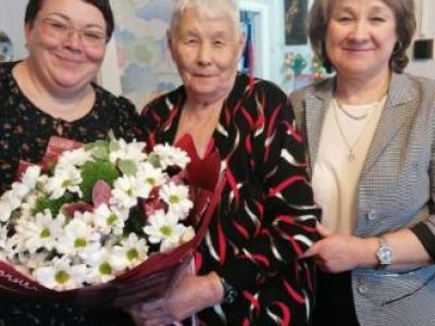 Три ветерана системы образования Мирнинского района отметили свои круглые даты