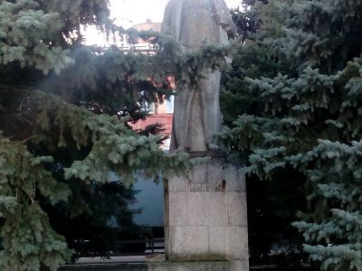 Памятник В.И. Ленину