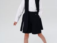 Комплект для девочки: жилет, шорты