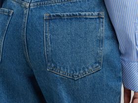 Джинсы прямого кроя