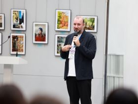 ИНФОРУМ в Смоленске. Роман Серебряный: как искусственный интеллект уже меняет медиасреду и какие вызовы стоят перед журналистским сообществом