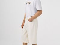 Шорты-бермуды, Белый