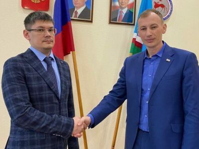 Департаменту лесного хозяйства Якутии представили нового главного лесничего республики
