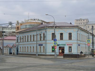 Городская усадьба купца М.Н.Гусева, 1-я половина XIX в., 1858 г., 1882 г.