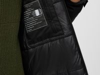 Куртка утепленная с капюшоном