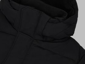 Утепленная куртка с капюшоном