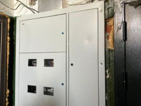 В Черском отремонтировали систему электроснабжения в шести домах