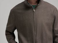 Легкий бомбер со льном