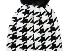 Шапка трикотажная для девочек