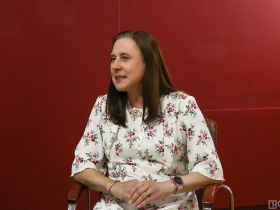 В Якутске открылась выставка «Эволюция образа Толстого: от Ге до Гинцбурга»