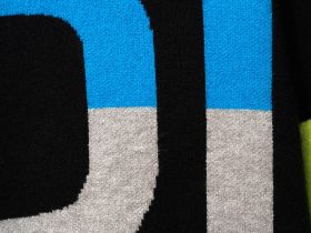 Свитер трикотажный для мальчиков