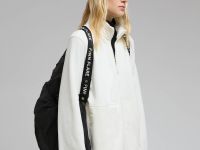 Пуховик со съемным капюшоном