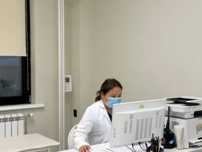 Около 100 медицинских кабинетов работают в школах Якутии