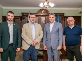 Владимир Соловьёв и Алексей Вишневецкий поздравили луганских коллег с Днём журналиста