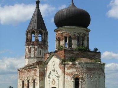 Крестовоздвиженская церковь