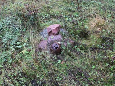 Братское захоронение советских воинов на месте, где в годы Великой Отечественной войны находился мед.сан.батальон