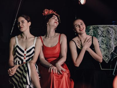 Билеты на Город влюблённых людей (Человек в кубе) / Театр | Афиша | ИнфоТаймс