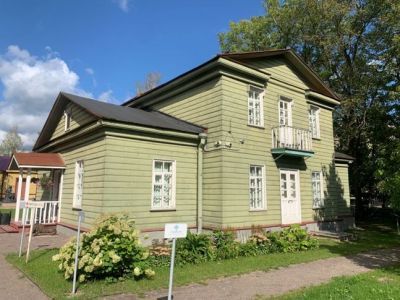 Дом, в котором жил русский поэт Некрасов Николай Алексеевич