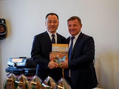 На форуме «Амурэкспо» прошла встреча делегаций «ЖДЯ» и округа Большой Хинган КНР