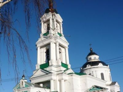 Здание бывшей Покровской церкви. Построено в 1810 г.