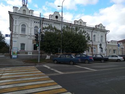 Здание почтово-телеграфной конторы, служащие которой в 1905 г. провели забастовку, откликнувшись на события 9 января в Петербурге.