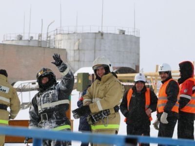На нефтебазе в Удачном прошли пожарно-тактические учения