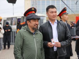 Знаки комплекса ГТО вручили 250 якутянам в День республики