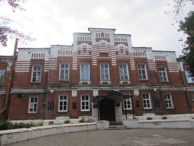 Здание духовного училища