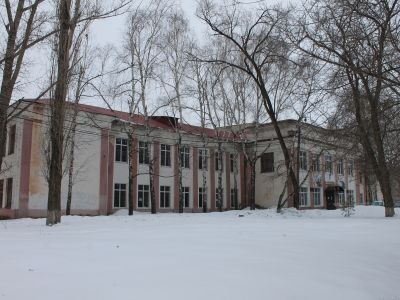 Училище медицинское