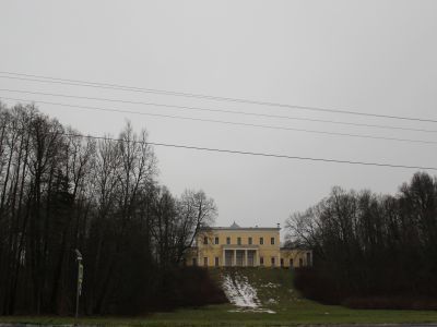 Дворцово-парковый ансамбль Сергиевка