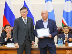 В День российской печати журналистам Якутии вручили награды